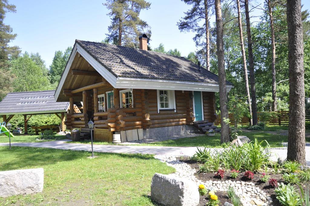 Koru Cottage Laagri Exterior photo