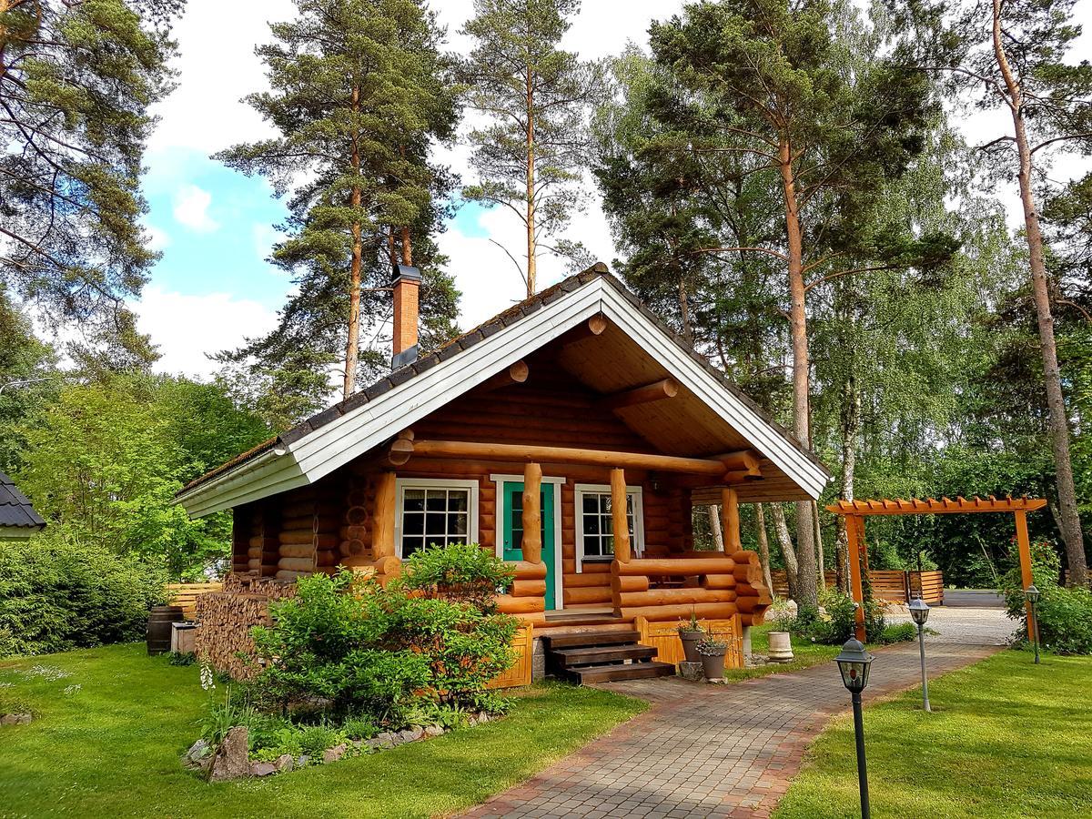 Koru Cottage Laagri Exterior photo